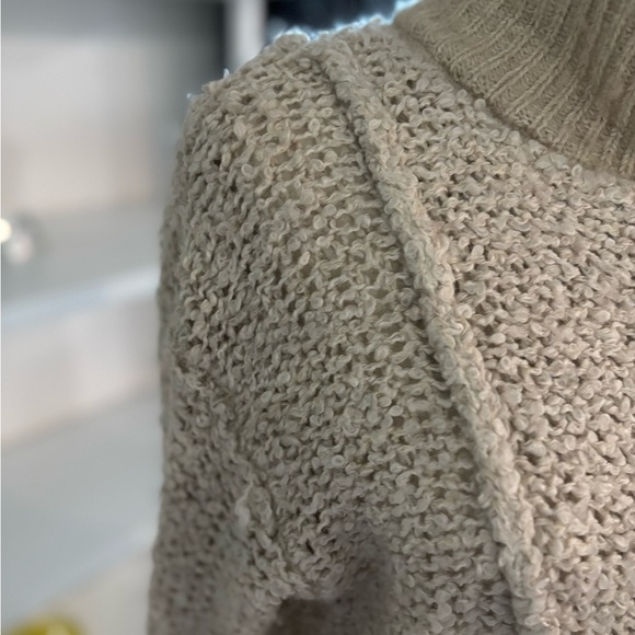 Cream Textured Zip-Up Sweater‎ - Picture 7 of 10